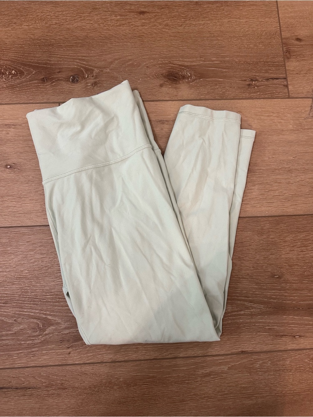 Light Cream High-Waist Active Mid-Calf Leggings